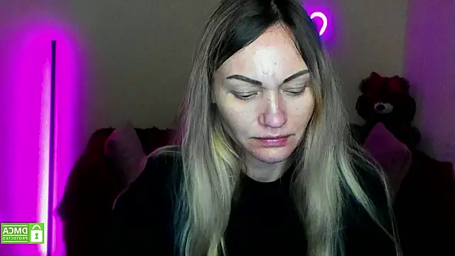 Snapshot of BlondMikey22 chatting on 02-13-26, 06:26 BlondMikey22 online show from 02-13-26, 06:26