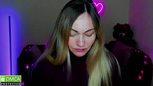 Snapshot of BlondMikey22 chatting on 02-21-26, 06:20 BlondMikey22 online show from 02-21-26, 06:20