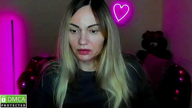 Snapshot of BlondMikey22 chatting on 02-22-26, 06:28 BlondMikey22 online show from 02-22-26, 06:28