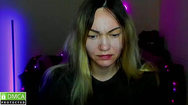 Snapshot of BlondMikey22 chatting on 02-25-26, 06:23 BlondMikey22 online show from 02-25-26, 06:23