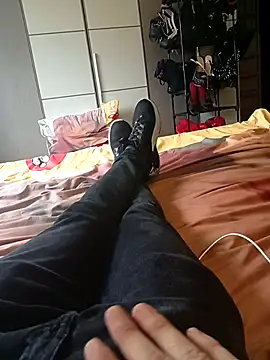 Snapshot of LASCHIAVA6TV72 chatting on 03-01-26, 02:30 LASCHIAVA6TV72 online show from 03-01-26, 02:30