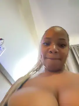 Snapshot of Bustyteen19 chatting on 02-22-26, 12:15 Bustyteen19 online show from 02-22-26, 12:15