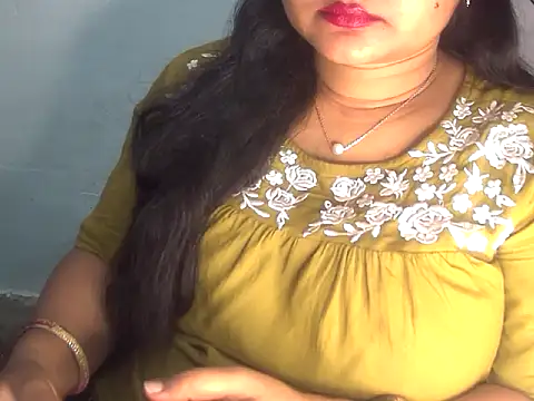 Snapshot of Saniya_K2 chatting on 02-14-26, 04:26 Saniya K2 online show from 02-14-26, 04:26