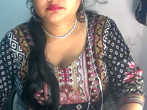 Snapshot of Saniya_K2 chatting on 03-12-26, 06:25 Saniya K2 online show from 03-12-26, 06:25