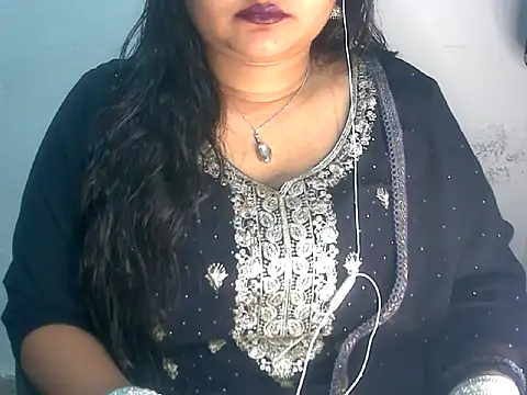 Snapshot of Saniya_K2 chatting on 03-14-26, 05:18 Saniya K2 online show from 03-14-26, 05:18