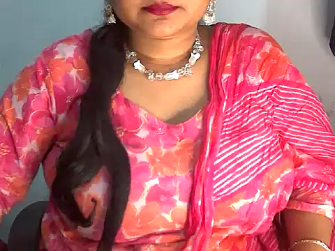 Snapshot of Saniya_K2 chatting on 04-11-26, 04:00 Saniya K2 online show from 04-11-26, 04:00