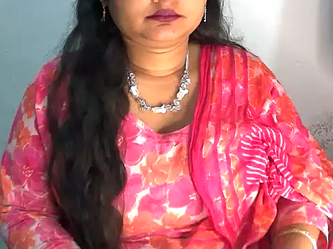 Snapshot of Saniya_K2 chatting on 04-20-26, 07:15 Saniya K2 online show from 04-20-26, 07:15