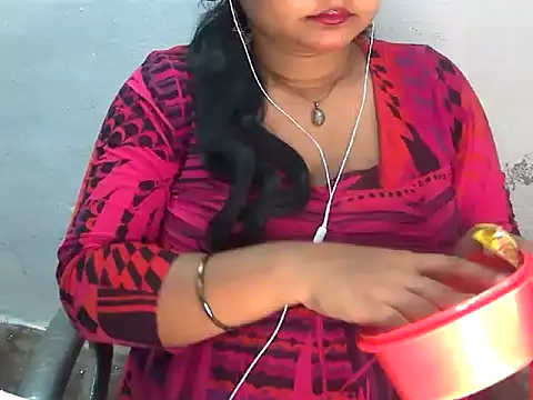 Snapshot of Saniya_K2 chatting on 07-27-26, 05:20 Saniya K2 online show from 07-27-26, 05:20