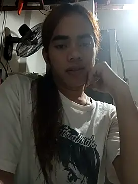 Snapshot of Wildcam21 chatting on 02-18-26, 09:16 Wildcam21 online show from 02-18-26, 09:16