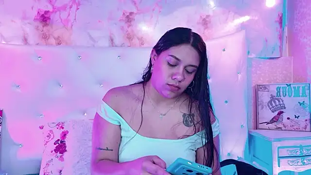 SasshaSpicy online show from 04-16-26, 11:44