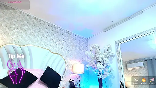 YazminJenner online show from 05-23-26, 06:18