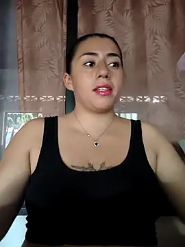 ashleymonroe4 online show from 04-01-26, 01:41