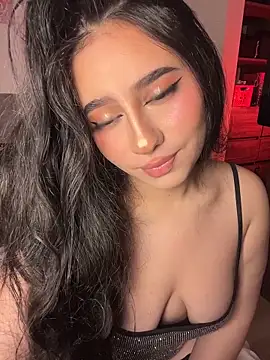 Snapshot of Sofiia_Vegaa chatting on 02-25-26, 02:32 Sofiia Vegaa online show from 02-25-26, 02:32