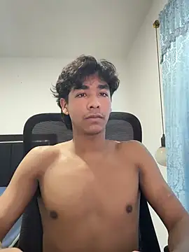 Snapshot of Pedestal_diamant chatting on 02-20-26, 09:48 Pedestal diamant online show from 02-20-26, 09:48