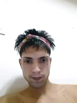 Snapshot of CubanoxxxSex chatting on 02-17-26, 08:22 CubanoxxxSex online show from 02-17-26, 08:22