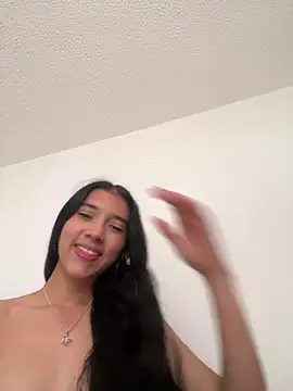 Snapshot of ScarlettMus chatting on 02-15-26, 09:44 ScarlettMus online show from 02-15-26, 09:44