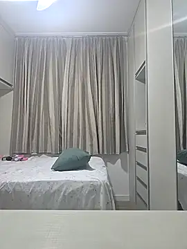 Snapshot of damamascarada chatting on 02-23-26, 09:34 damamascarada online show from 02-23-26, 09:34