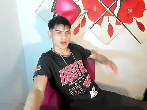 Jesshot bigcock20cm online show from 02-19-26, 04:41