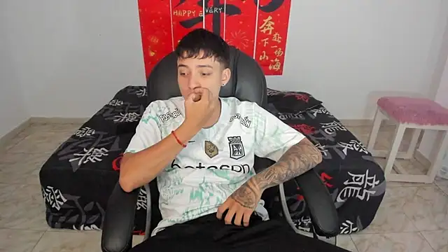 Wesleey-Boy online show from 03-25-26, 07:20