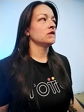 Snapshot of Ivanna_Greey1 chatting on 02-22-26, 04:05 Ivanna Greey1 online show from 02-22-26, 04:05