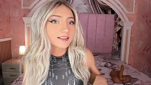 Snapshot of sweetness_siren chatting on 02-26-26, 05:17 sweetness siren online show from 02-26-26, 05:17