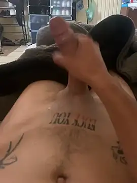 pitudo1713 online show from 04-14-26, 04:57