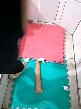 Snapshot of Vale_89A chatting on 02-21-26, 05:41 Vale 89A online show from 02-21-26, 05:41