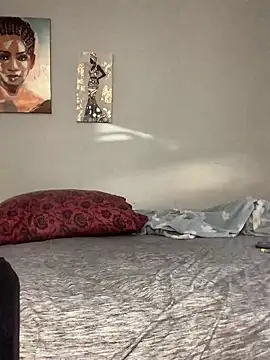 Snapshot of Ebony_Queeen chatting on 02-20-26, 10:43 Ebony Queeen online show from 02-20-26, 10:43