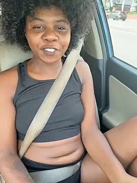 Snapshot of Ebony_Queeen chatting on 06-16-26, 08:00 Ebony Queeen online show from 06-16-26, 08:00
