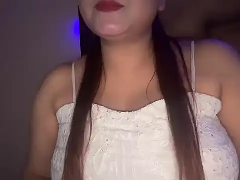 Snapshot of Hersheykaur chatting on 02-14-26, 06:54 Hersheykaur online show from 02-14-26, 06:54