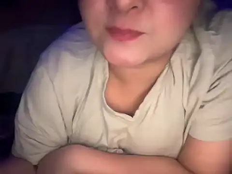 Snapshot of Hersheykaur chatting on 02-14-26, 09:33 Hersheykaur online show from 02-14-26, 09:33