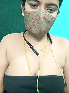 Snapshot of Tamilkannadacouple chatting on 04-02-26, 05:32 Tamilkannadacouple online show from 04-02-26, 05:32