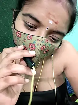 Snapshot of Tamilkannadacouple chatting on 04-04-26, 05:43 Tamilkannadacouple online show from 04-04-26, 05:43