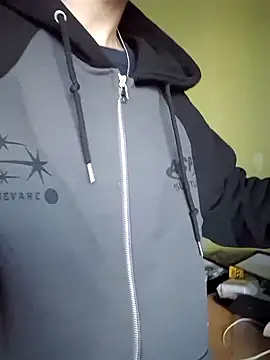 minnsuu0402 online show from 02-05-26, 07:24