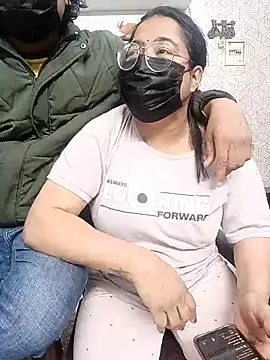 Snapshot of GangbangCouple chatting on 02-13-26, 06:26 GangbangCouple online show from 02-13-26, 06:26