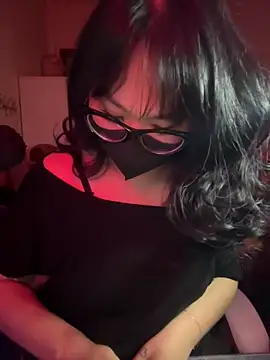 HaleyKin online show from 03-30-26, 06:42