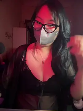 Snapshot of HaleyKin chatting on 05-24-26, 03:39 HaleyKin online show from 05-24-26, 03:39