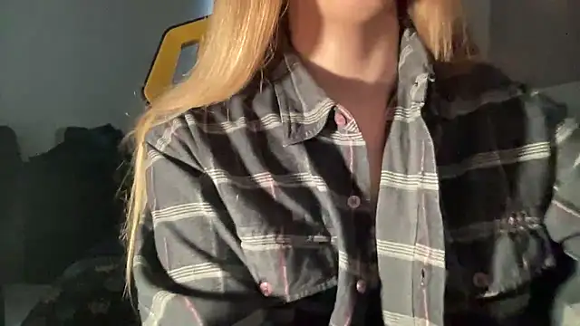 petiteetoile online show from 02-16-26, 02:46