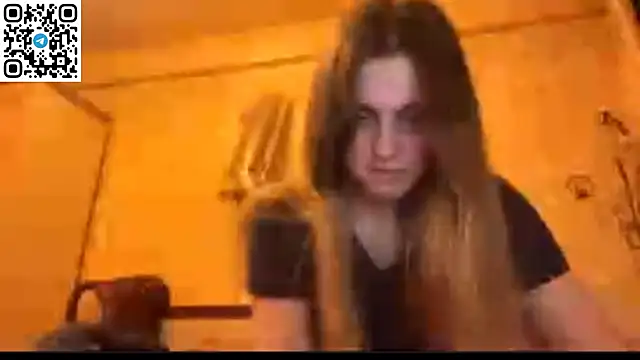 Snapshot of LovelySilk_63 chatting on 04-18-26, 07:07 LovelySilk 63 online show from 04-18-26, 07:07