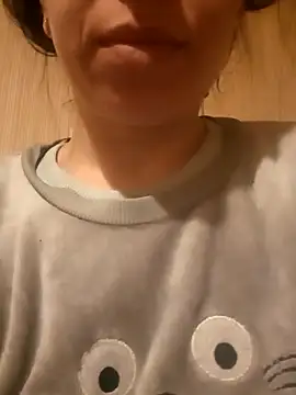 Snapshot of Alinamiss120 chatting on 02-05-26, 04:00 Alinamiss120 online show from 02-05-26, 04:00