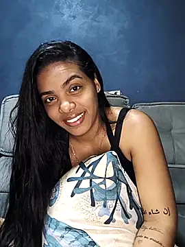 Snapshot of casall69br chatting on 02-17-26, 03:36 casall69br online show from 02-17-26, 03:36