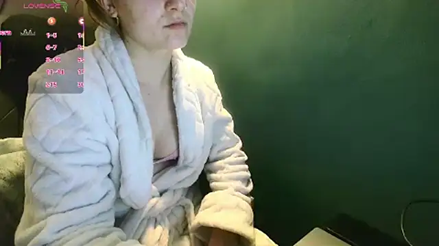 Snapshot of JadeAlexis403 chatting on 02-18-26, 09:11 JadeAlexis403 online show from 02-18-26, 09:11