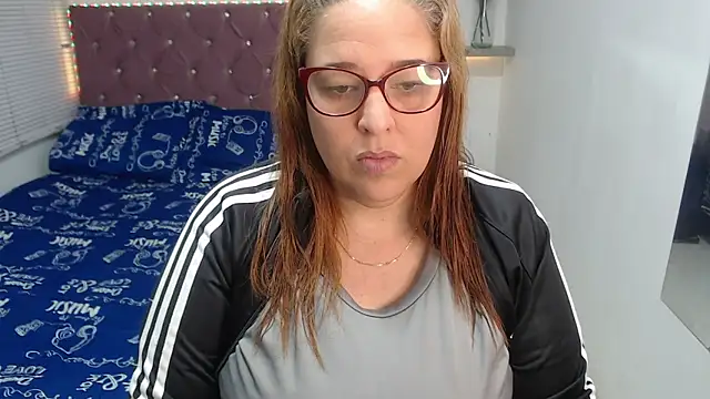 kataleyamilf69 online show from 02-06-26, 12:41