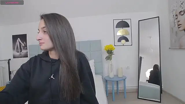 Snapshot of AmalliaJade chatting on 02-16-26, 07:32 AmalliaJade online show from 02-16-26, 07:32