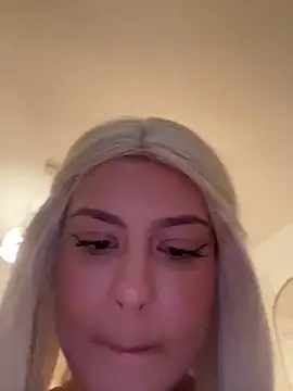 Red Blossom online show from 03-06-26, 06:26