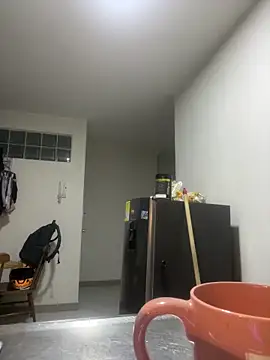 Snapshot of venezolana__caro chatting on 02-20-26, 02:19 venezolana caro online show from 02-20-26, 02:19