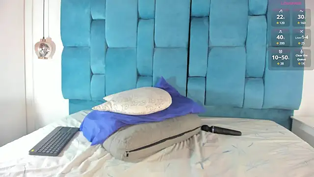 Snapshot of venezolana__caro chatting on 06-10-26, 12:04 venezolana caro online show from 06-10-26, 12:04