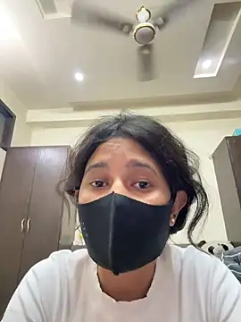 raavigirl online show from 03-17-26, 08:01