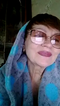 SophieBurns online show from 03-26-26, 01:06