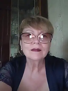 Snapshot of SophieBurns chatting on 07-02-26, 01:50 SophieBurns online show from 07-02-26, 01:50